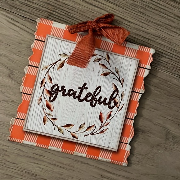 Fall Decor - Family Friends Football Sign - Picture 2 of 4